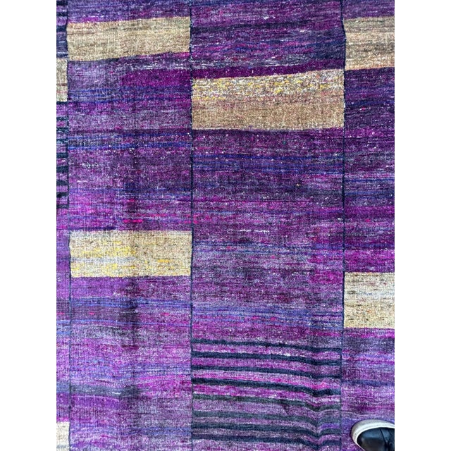 Silk and wool pile genuine hand made Modern Style Nepalese Rug-
