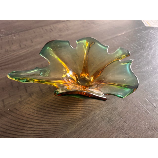 Murano Vintage Murano Blown Glass - Green and Yellow Leaf Bowl For Sale - Image 4 of 9
