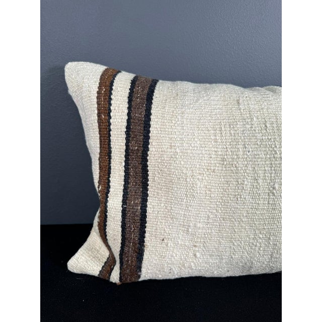 Contemporary Turkish Hemp Pillow Cushion Natural Beige Black Pillow Cushion Cover 16" x 24" For Sale - Image 3 of 4