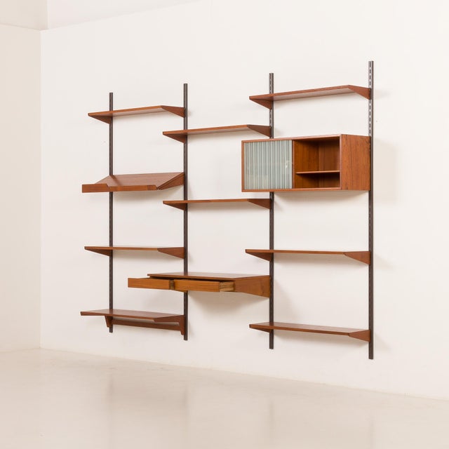 Kai Kristiansen Teak 3-Bay Wall Unit with Desk by Kai Kristiansen for FM Møbler, Denmark, 1960s For Sale - Image 4 of 18