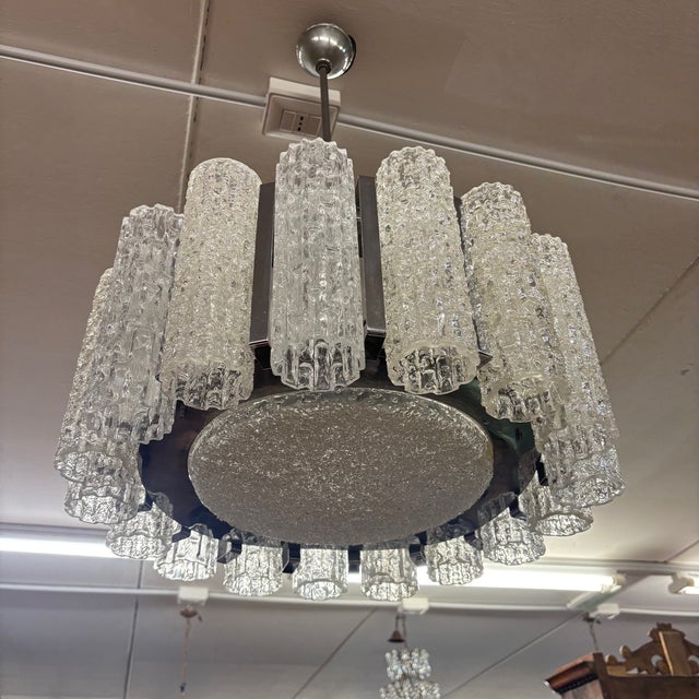 Doria Chandelier with Metal Stem, 17 Glasses and 9 Light Points from Venini, 1900 For Sale - Image 8 of 12