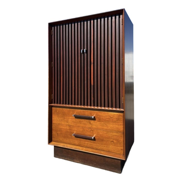 Lane Tower Suite Gentleman’s Chest W/ Refinished Top For Sale