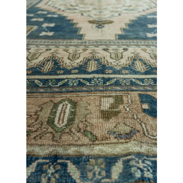 Turkish Turkish Vintage Rug 6'3" x 10'5" #20664 For Sale - Image 3 of 8