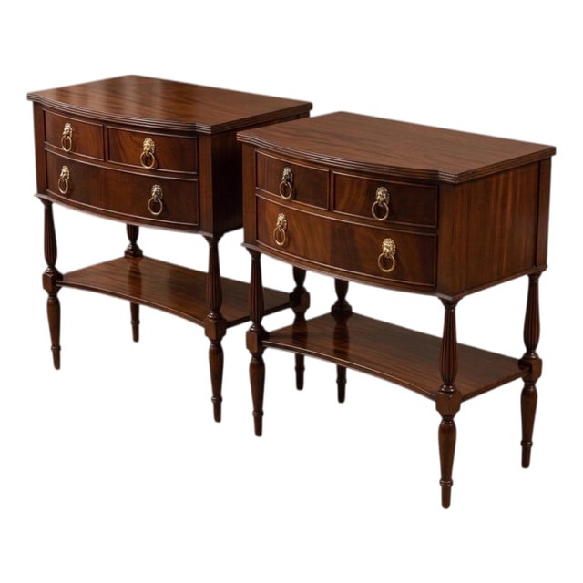 Hickory Chair Historic James River Plantation Collection Mahogany Chests Side Tables - Pair For Sale