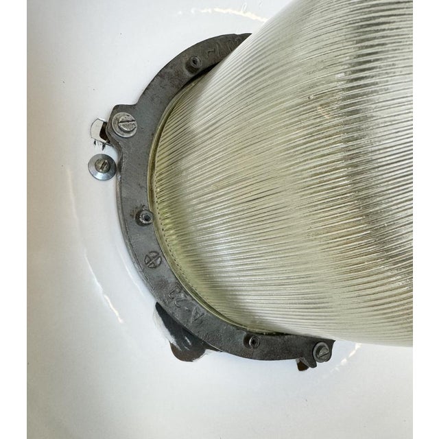 Industrial Green Enamel Factory Pendant Lamp in Cast Iron, 1960s For Sale - Image 12 of 16