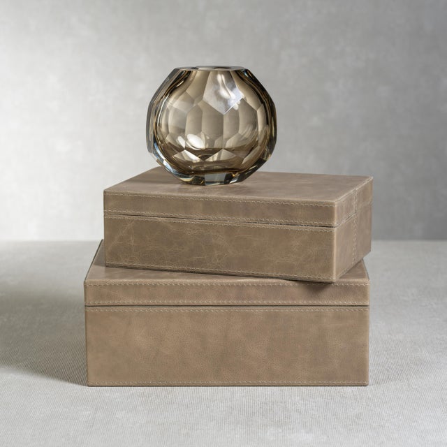 Cameroon Mink Leather Decorative Box, Large For Sale - Image 4 of 4