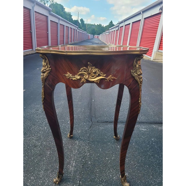 Louis XV Table Parquetry With Bronze For Sale - Image 4 of 8