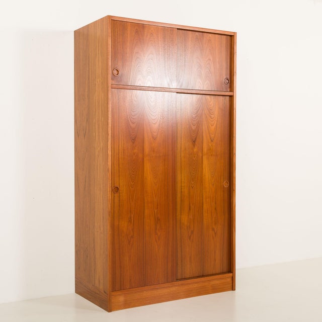 Brown Danish Teak Wardrobe from Hundevad & Co., 1960s For Sale - Image 8 of 13