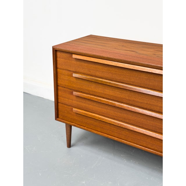 Mid-Century Modern Teak Chest of Drawers from WK Möbel, 1960s For Sale - Image 3 of 18