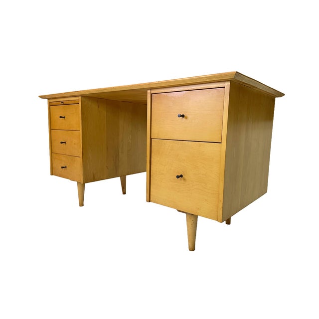 Chestnut Attributed to Paul McCobb for Planner Group Maple Double Pedestal Desk, 1950s For Sale - Image 8 of 18