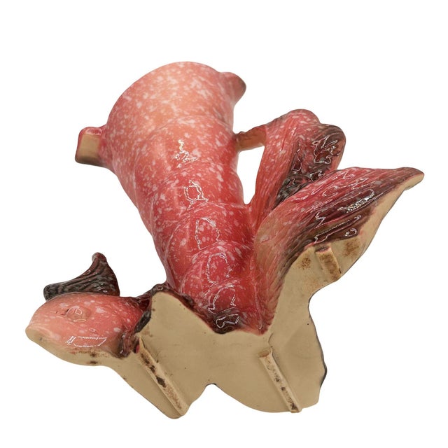 1950s Ebb Tide Vase Fish & Shell Pink Speckled Ceramic Vase by Hull Pottery For Sale In Los Angeles - Image 6 of 7