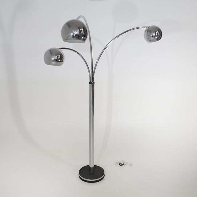 1970s Vintage Three-Arm Floor Lamp in Chromed Metal, 1970s For Sale - Image 5 of 17