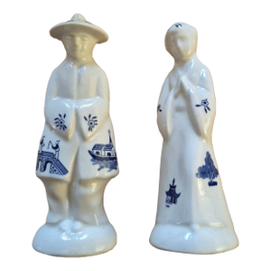 Late 20th Century Churchill China Blue Willow Figural Shakers - a Pair