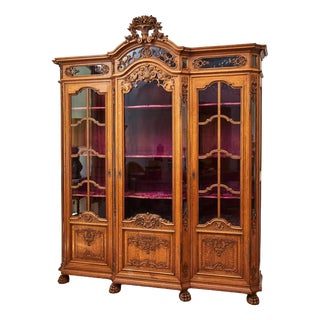 Antique Bookcase in Oak For Sale