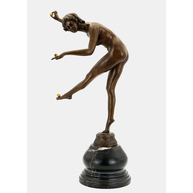 Claire jeanne robertine colinet (1880 brussels - 1950 asnières-sur-seine), juggler, around 1920. Brownish patinated bronze...