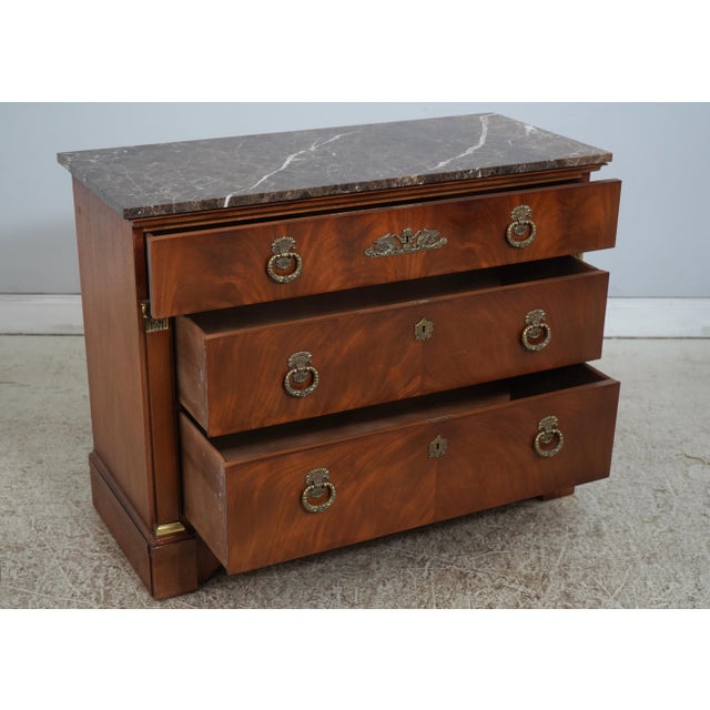 Traditional Henredon Historic Natchez Marble Top Chest For Sale - Image 3 of 18
