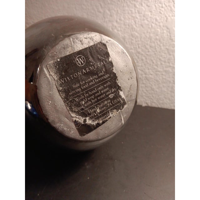 Metal 1980s Wilton Armetale Usa Aluminium Apple Figurine For Sale - Image 7 of 7