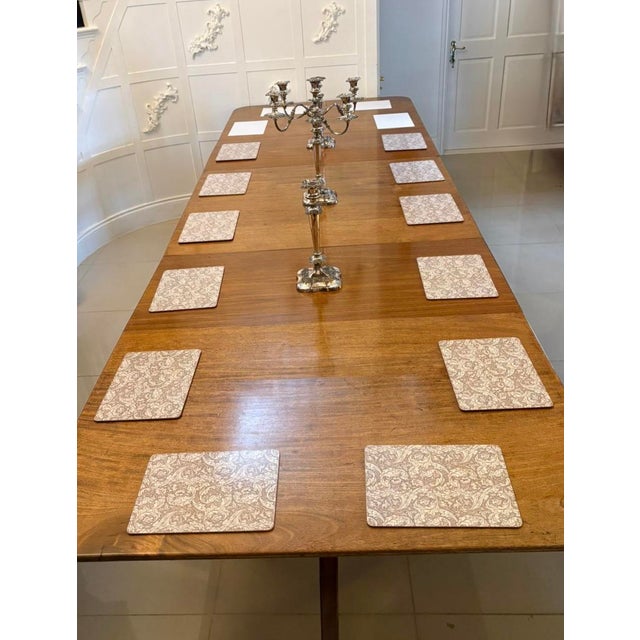 Early 19th Century Antique Regency Extendable Dining Table in Mahogany, 1830 For Sale - Image 5 of 15