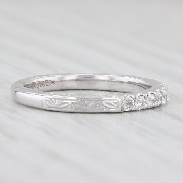 2020s New 0.33ctw Diamond Wedding Band 14k White Gold Sz 6.5 Stackable Ring Art Carved For Sale - Image 5 of 9