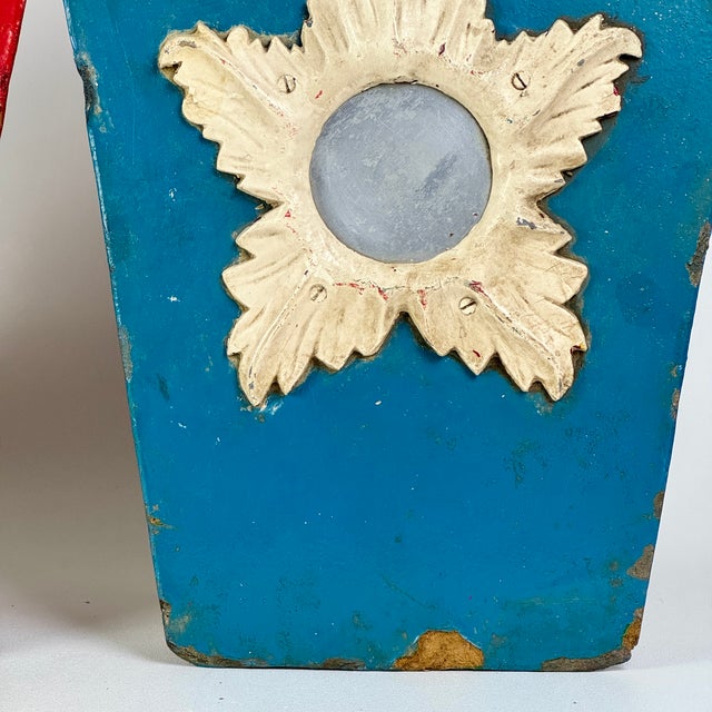 Pair of Early 20th Century Fairground Carnival Merry-Go-Round Carousel Salvaged Ornamental Pieces For Sale - Image 10 of 12