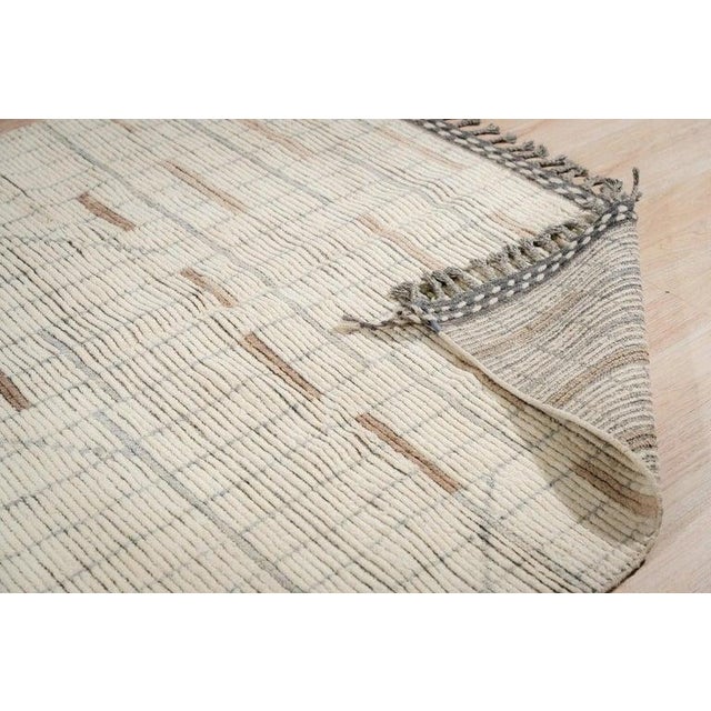 Contemporary 9x13 Ivory Hand-Knotted Wool Fragmented Linear Motif Tribal Modern Carpet Rug For Sale - Image 3 of 6