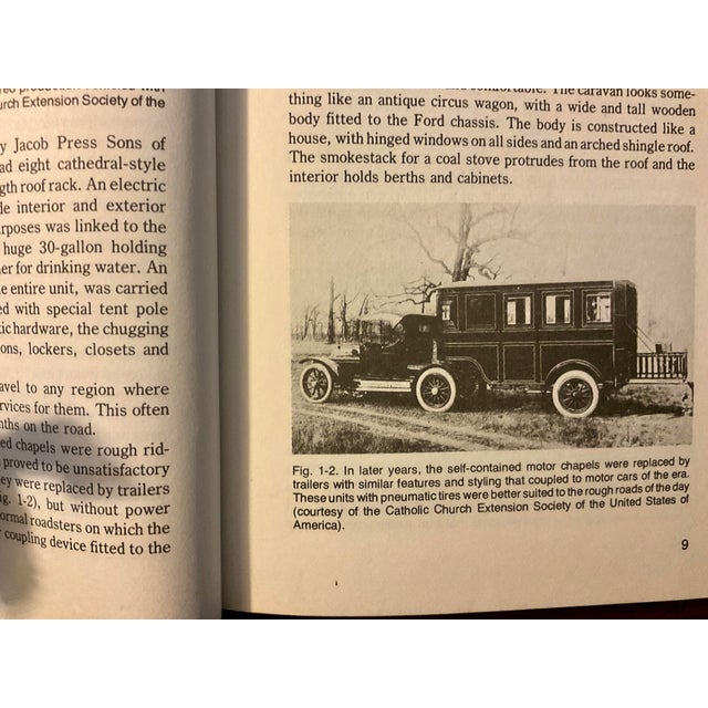 1980s How to Convert/Restore Old Cars, Trucks & Buses Into RVS - First Edition Book For Sale In Palm Springs - Image 6 of 9