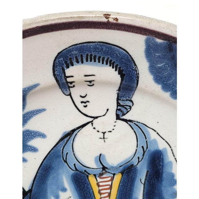 Elizabeth I of England Delftware Charger, Holland Circa 17th Century For Sale - Image 4 of 5