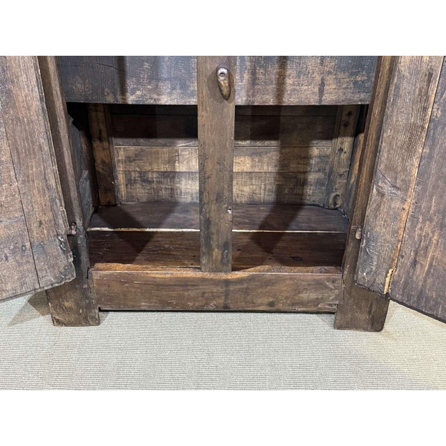 19th Century Breton Oak and Chestnut Entryway Cabinet For Sale - Image 11 of 18