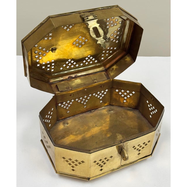 Large Vintage Brass Cricket Box* For Sale - Image 9 of 9