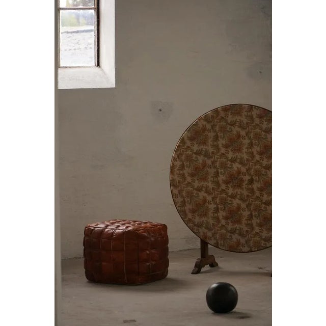 19th Century French Vigneron Round Tilt-Top Table with Floral Textile Top, 1890s For Sale - Image 15 of 18