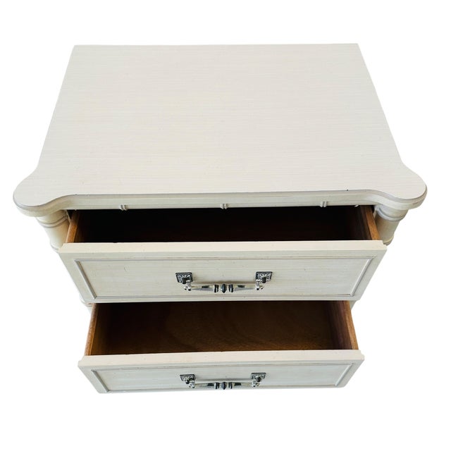 1970s Vintage Henry Link Bali Hai Faux Bamboo Nightstand – Original Cream Finish For Sale - Image 5 of 12