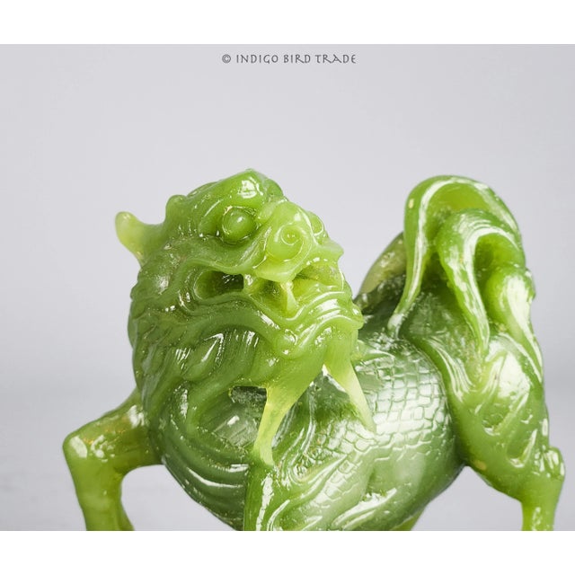 Early 20th Century Pair of Vintage Chinese Foo Dog Statues in Jade Color For Sale - Image 4 of 8