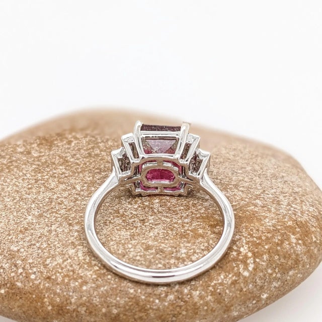 3ct Watermelon Tourmaline Ring with Natural Diamonds in Solid 14k Gold EM 10x8mm For Sale - Image 4 of 8