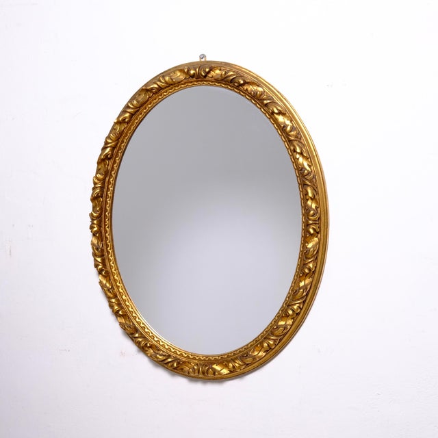 Large Oval Mirror in Gilded and Carved Wood, Late 1900s For Sale - Image 13 of 13