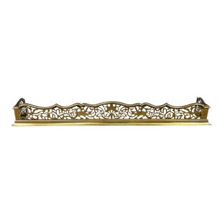 Late 19th Century Late Victorian Brass Fireplace Fender With Pierced Dragon & Foliage Fretwork For Sale