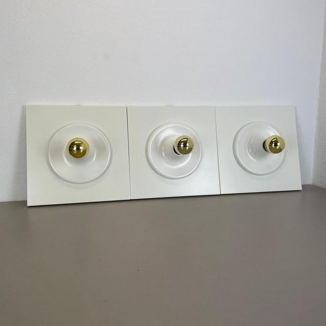 Space Age White Cubic Wall Lights, Germany, 1980s, Set of 2 For Sale - Image 3 of 18