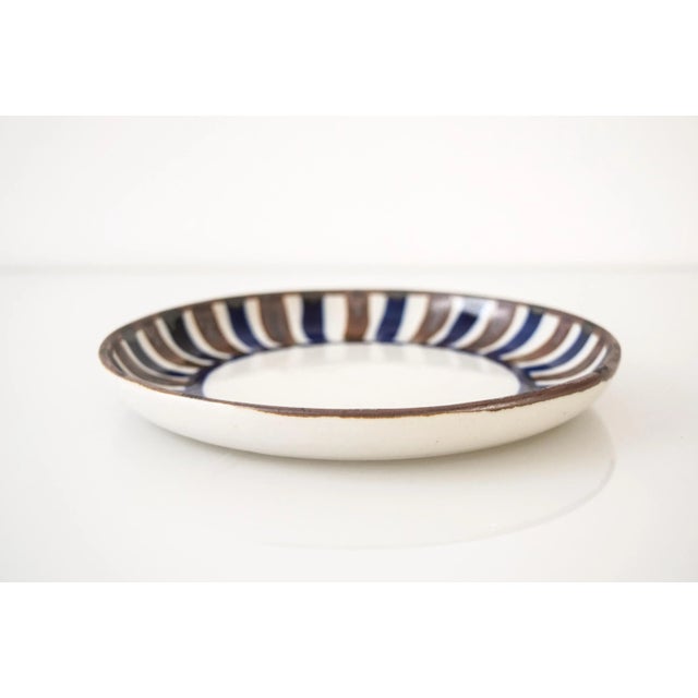 Mid-Century Modern 1960s Mid-Century Decorative Dansk Brown & Blue Striped Ceramic Plate For Sale - Image 3 of 6