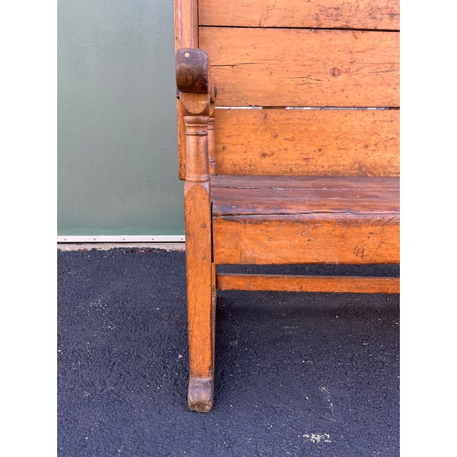 Early 19th Century Rustic American Oak Farmhouse Hutch Table C. 1800-1820 For Sale - Image 5 of 12