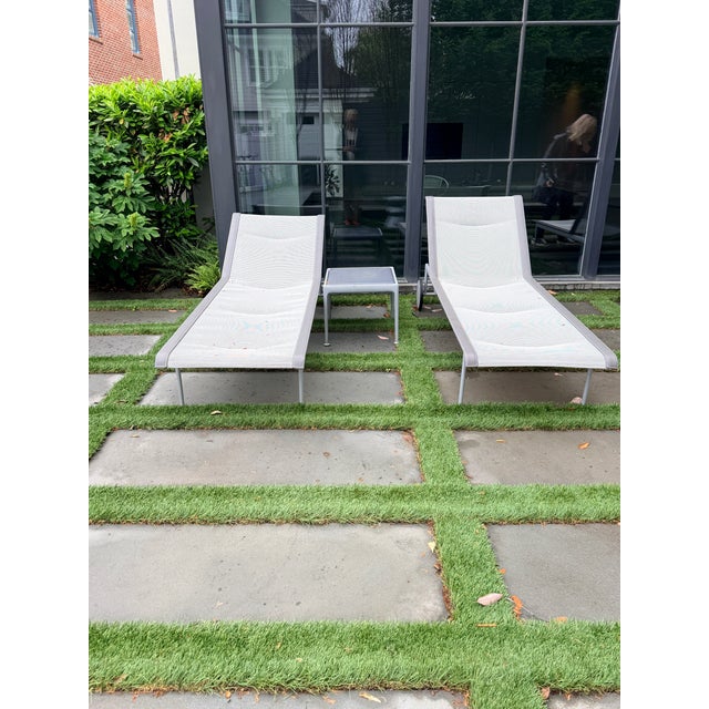 Pair Richard Schultz for Knoll 1966 Chaises Plus Side Table —Two Sets Available For Sale - Image 11 of 14