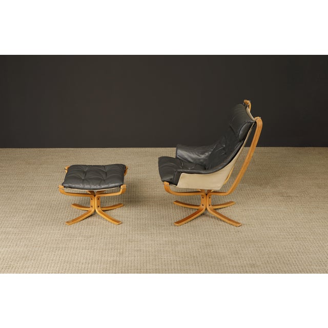 Falcon' Chair and Ottoman by Sigurd Ressell for Vatne Møbler, 1970s, Signed - Set of 2 For Sale In Los Angeles - Image 6 of 12