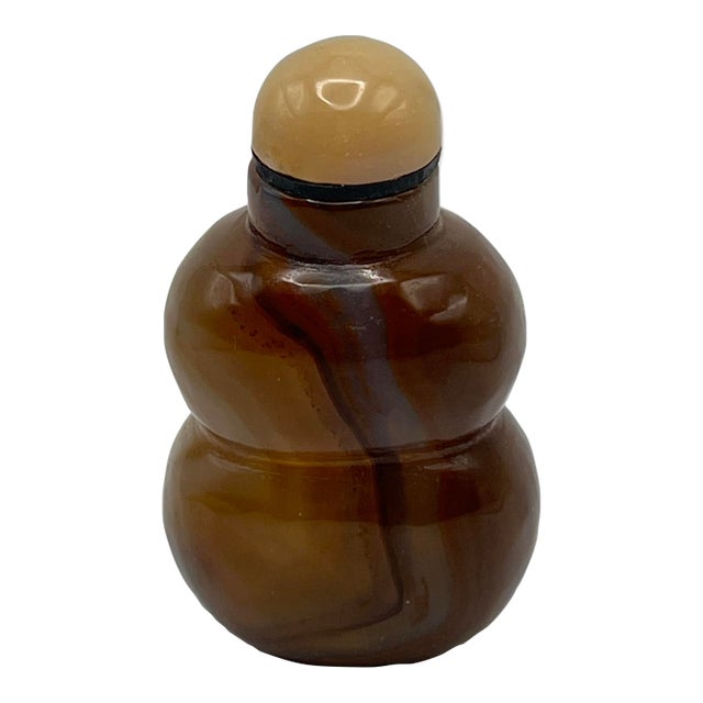 Vintage Chalcedony Double Gourd Snuff Bottle For Sale