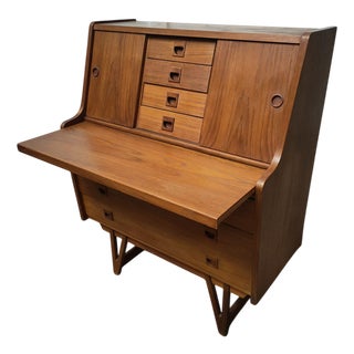 Mid-Century Teak Vanity Desk For Sale