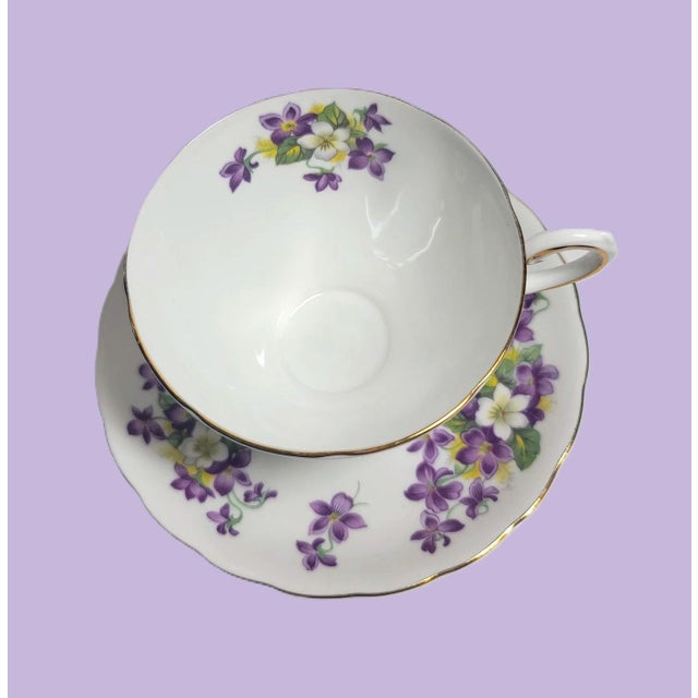 Wedgwood English Tea Cups & Saucers by Royal Tuscan For Sale - Image 4 of 15