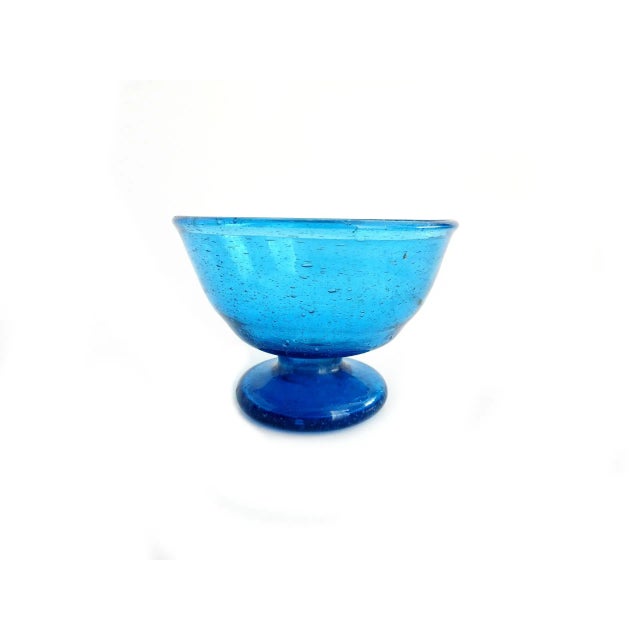 Cobalt Blue Recycled Hand Blown Glass Pedestal Ice Cream Sherbet Bowls- Set of 4 For Sale - Image 4 of 12