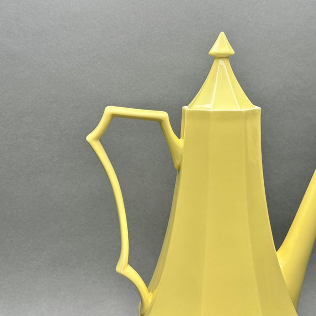 Vintage Yellow Independence Ironstone Faceted Coffee Pot by Interpace Japan For Sale In New York - Image 6 of 9