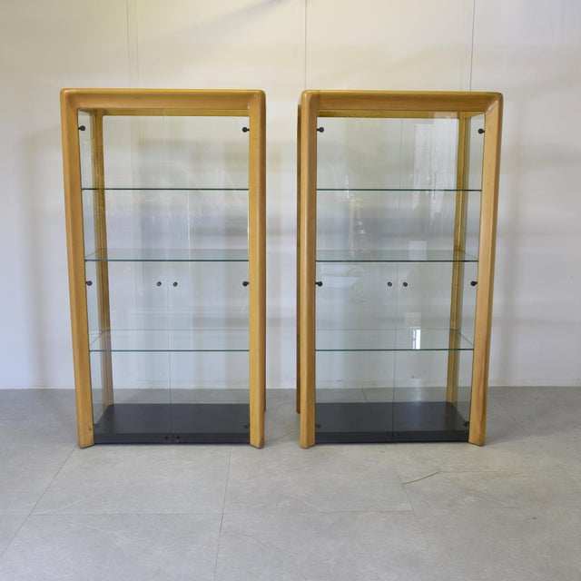 De Nos Showcases in Beech and Glass by Angelo Mangiarotti, 1970s, Set of 2 For Sale - Image 15 of 18