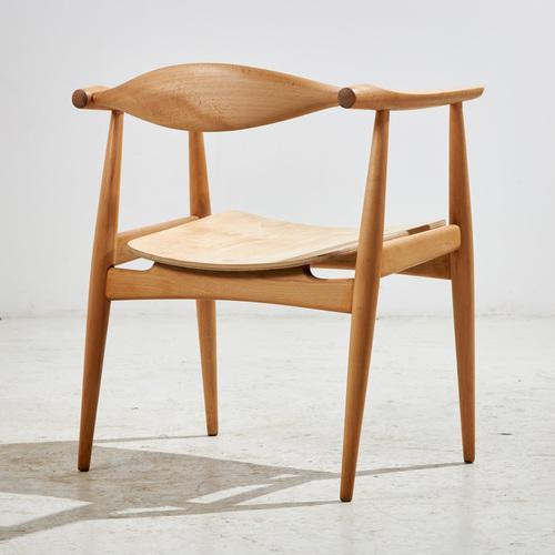 CH35 Armchairs in Oak by Hans J. Wegner for Carl Hansen & Son, 1960s, Set of 4 For Sale - Image 3 of 18