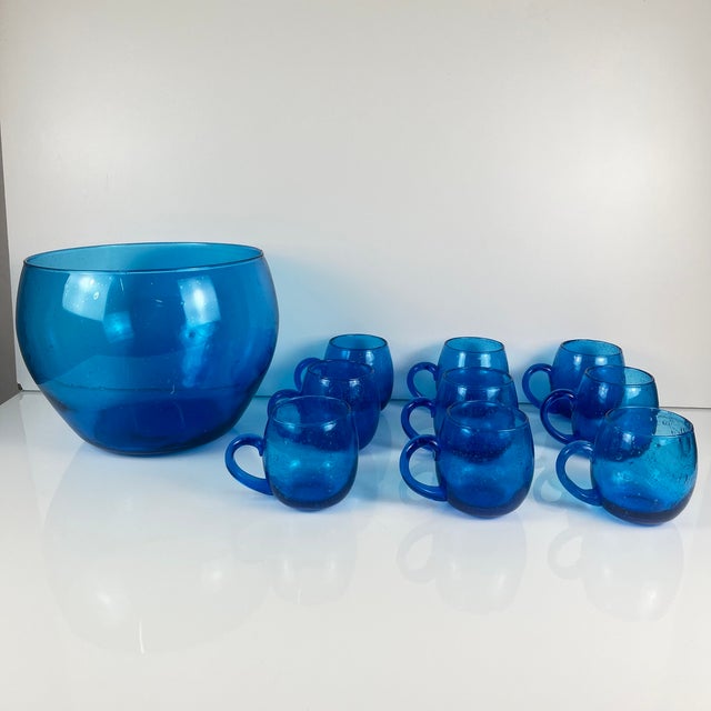 Punch set for 9 people, Biot style, cobalt blue bubbled glass, 1970 Dimensions: Salad bowl: Diameter 22 cm - Height 18 cm...