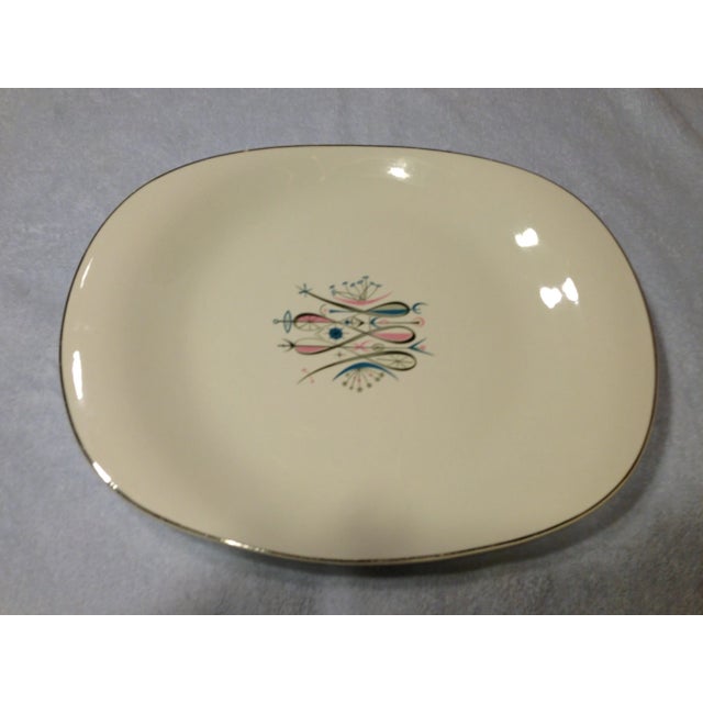 Vintage Preview by Paden City Pottery, bone ash glaze, J55 serving platter. Measures: 14" long by 11.5" wide Used/Pre-...