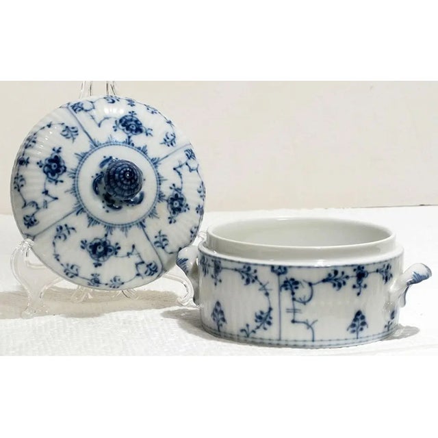 Royal Copenhagan Vintage Royal Copenhagen, Blue Fluted Plain- Lidded Sugar Bowl For Sale - Image 4 of 4